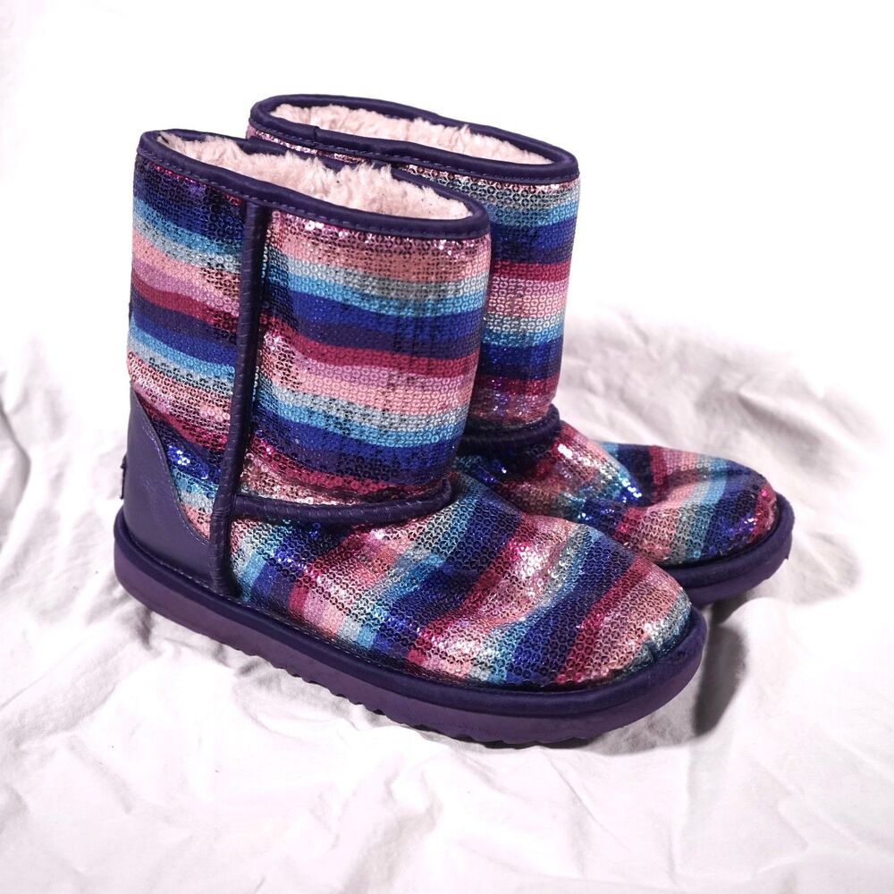 UGG Classic II Rainbow Sequin Short Boots Womens Size 6 (Measured) Tag Missing